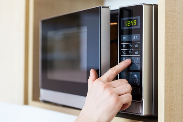 setting microwave oven
